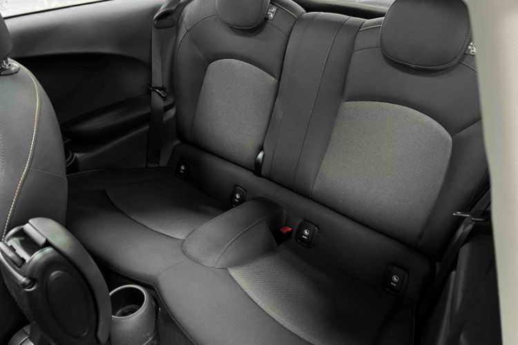 Used MINI 2016 1.2T ONE Pioneer Edition Interior 1