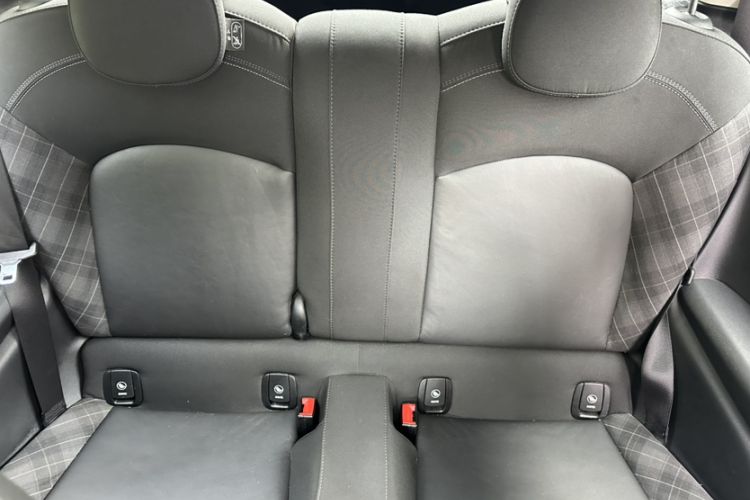 Used MINI 2016 2.0T COOPER S Interior 10