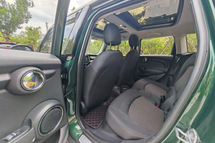 Used MINI 2016 1.2T ONE Pioneer Edition Five-Door Version Interior 2