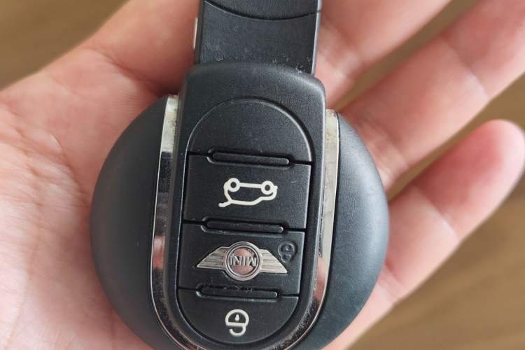 Used MINI 2016 1.5T COOPER SEVEN Five-Door Edition Interior 4