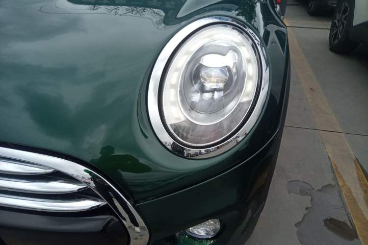 Used MINI 2016 1.5T COOPER Left Front Headlight