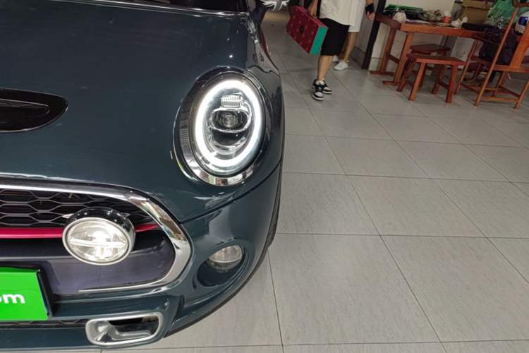 Used MINI 2016 1.2T ONE Five-Door Edition Left Front Headlight