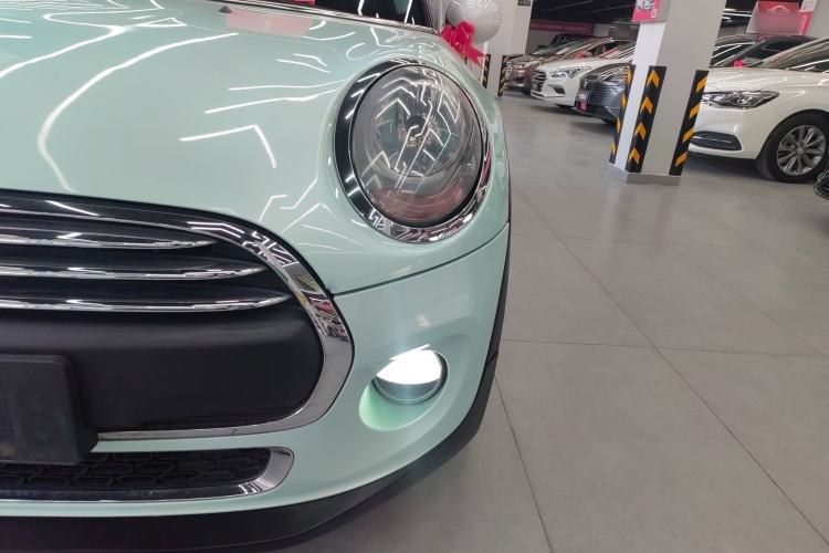 Used MINI 2016 1.2T ONE Pioneer Edition Five-Door Version Left Front Headlight