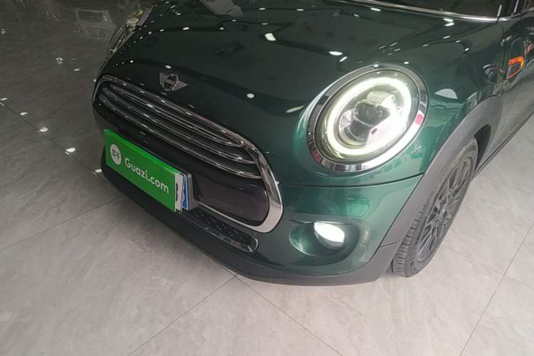 Used MINI 2016 1.5T COOPER Five-Door Edition Left Front Headlight