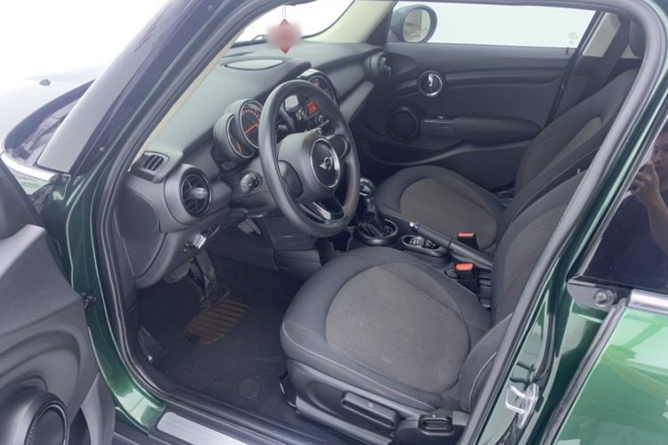 Used MINI 2016 1.2T ONE Five-Door Edition Left Front Seat
