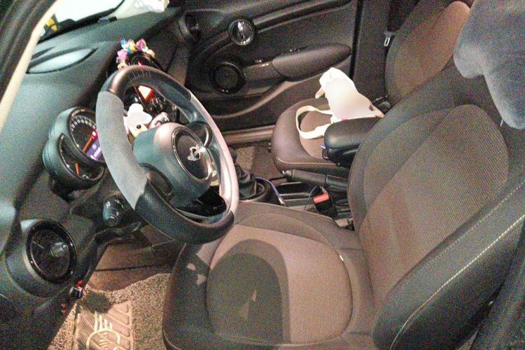 Used MINI 2016 1.2T ONE Five-Door Edition Left Front Seat