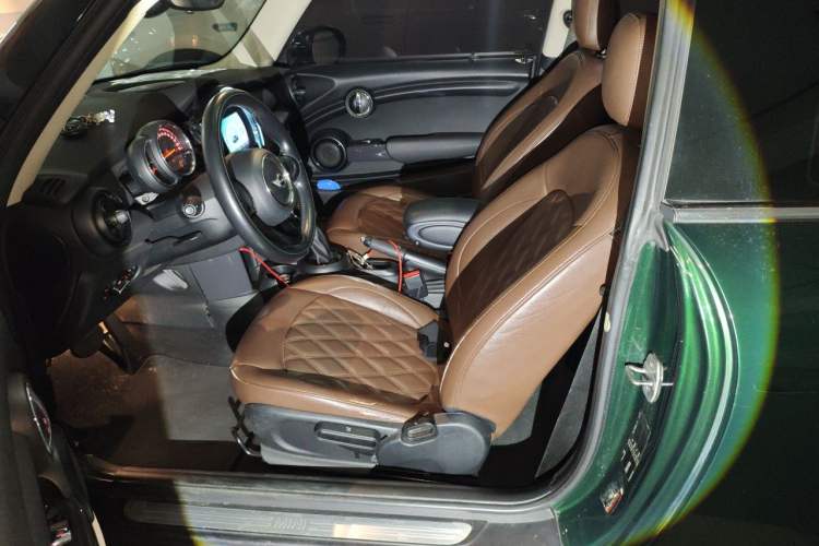 Used MINI 2016 1.2T ONE Left Front Seat