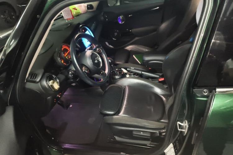 Used MINI 2016 2.0T COOPER S Five-Door Edition Left Front Seat