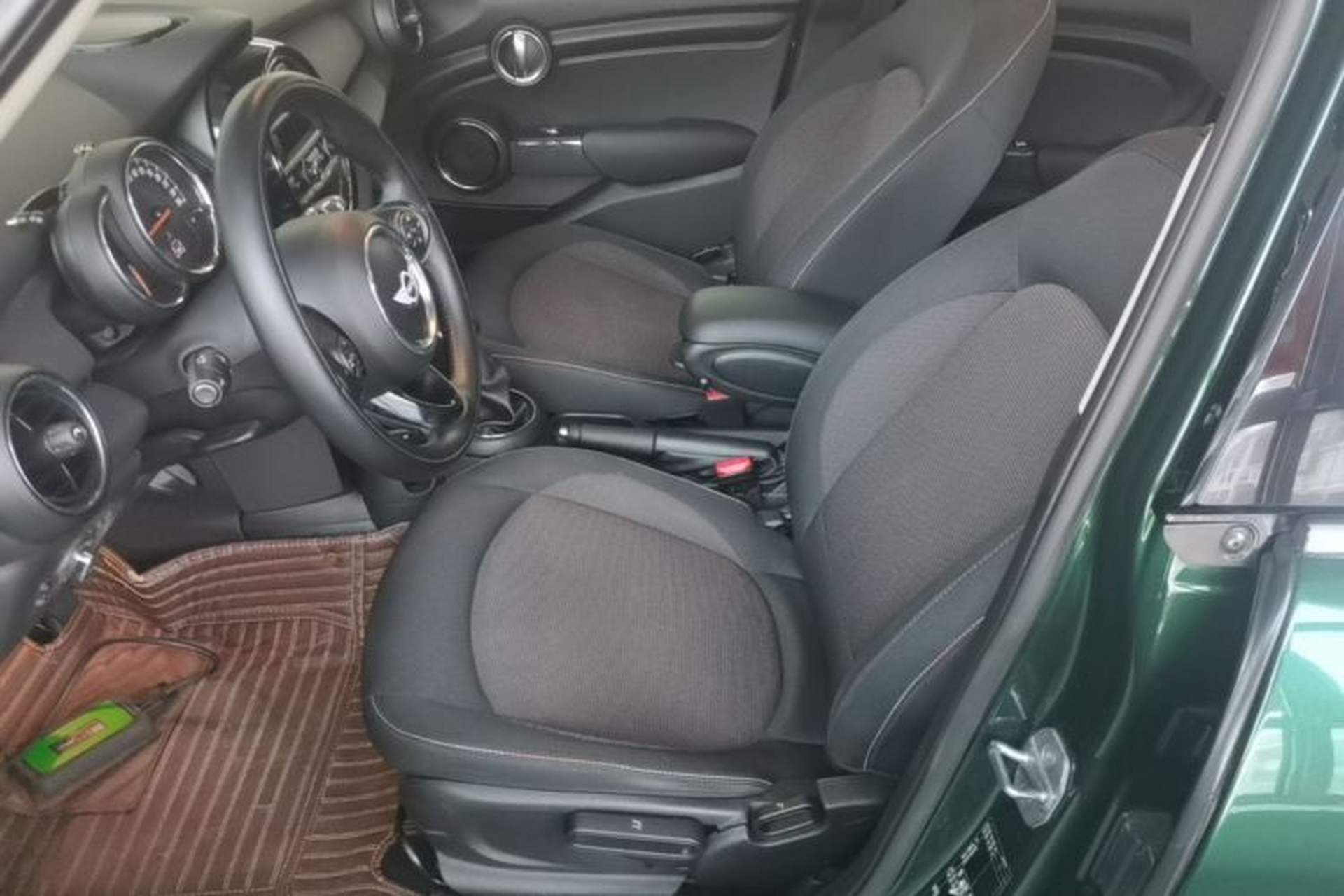Used MINI 2016 1.2T ONE Pioneer Edition Five-Door Version Left Front Seat
