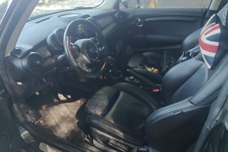 Used MINI 2016 1.5T COOPER Left Front Seat