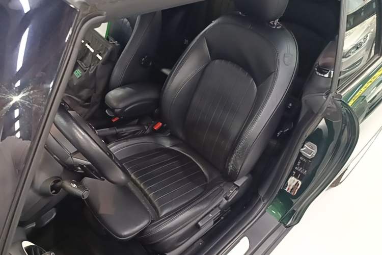 Used MINI 2016 2.0T COOPER S CABRIO Left Front Seat