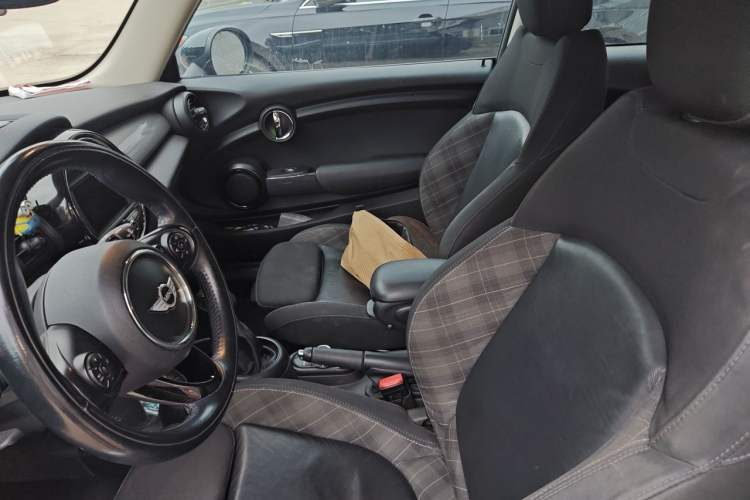 Used MINI 2016 1.5T COOPER Left Front Seat