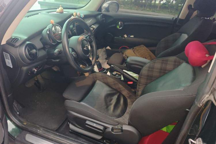 Used MINI 2016 1.5T COOPER Left Front Seat