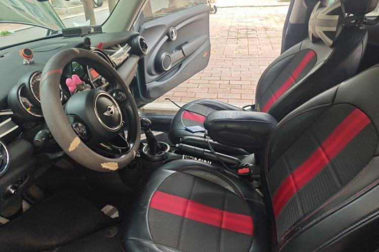 Used MINI 2016 1.2T ONE Pioneer Edition Left Front Seat