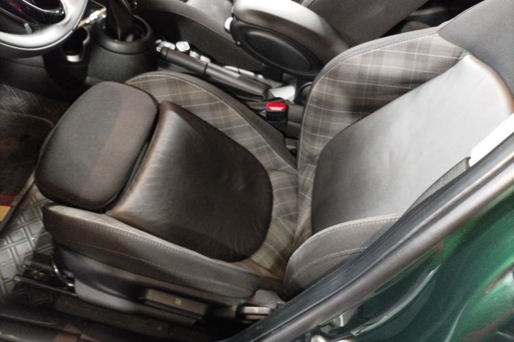 Used MINI 2016 1.5T COOPER Five-Door Edition Left Front Seat