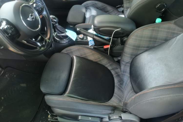 Used MINI 2016 1.5T COOPER SEVEN Left Front Seat