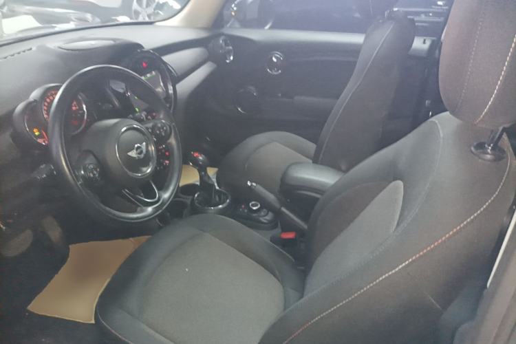 Used MINI 2016 1.2T ONE Pioneer Edition Left Front Seat