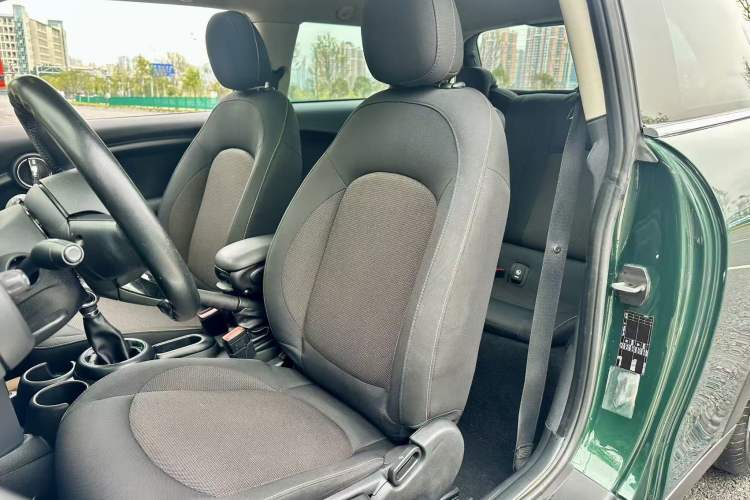 Used MINI 2016 1.2T ONE Pioneer Edition Left Front Seat