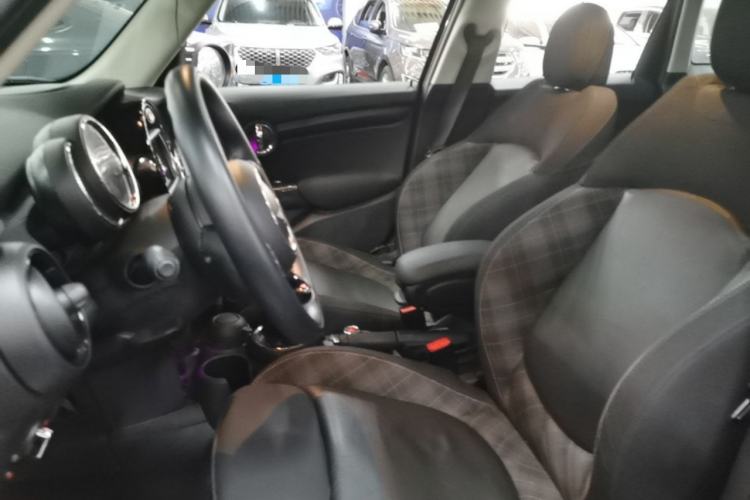 Used MINI 2016 1.5T COOPER Five-Door Edition Left Front Seat