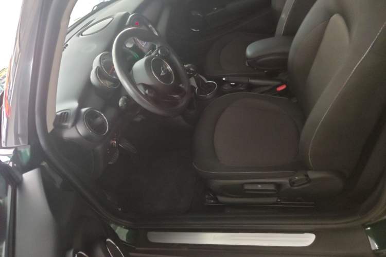 Used MINI 2016 1.2T ONE Pioneer Edition Left Front Seat