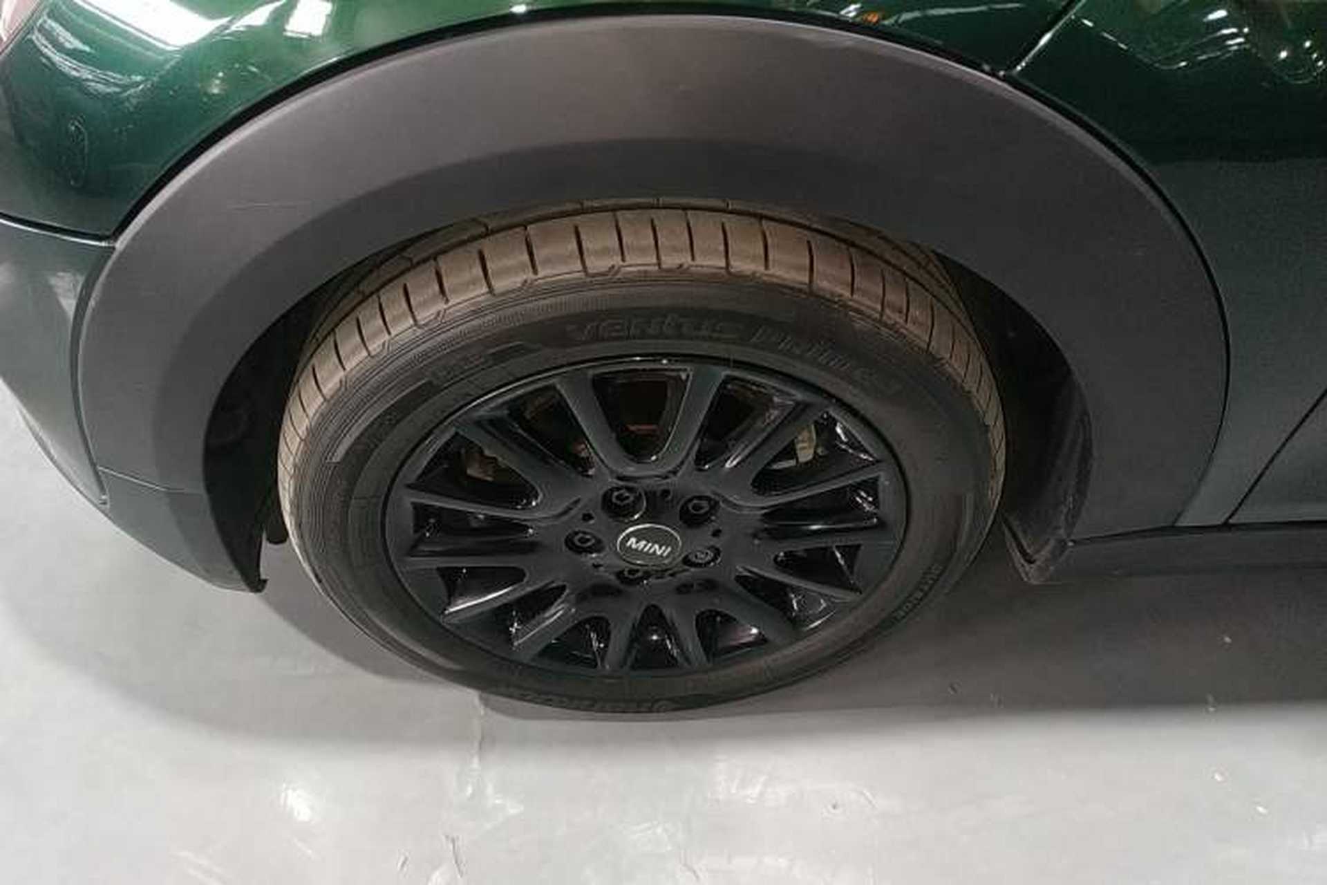 Used MINI 2016 1.5T COOPER Five-Door Edition Left Front Wheel Hub