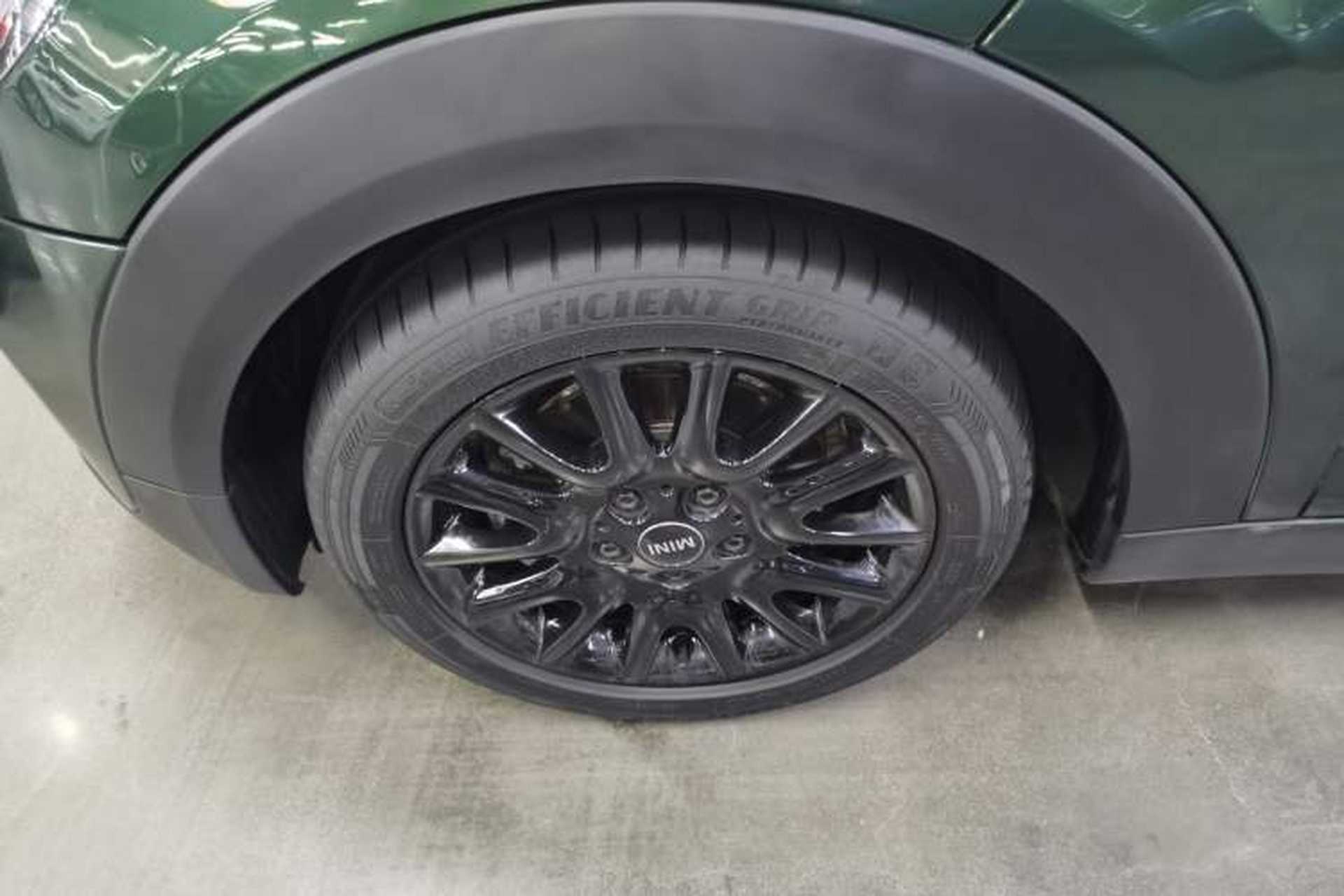 Used MINI 2016 1.2T ONE Pioneer Edition Five-Door Version Left Front Wheel Hub