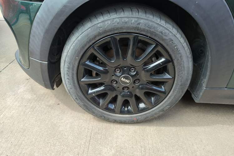 Used MINI 2016 1.2T ONE Pioneer Edition Left Front Wheel Hub