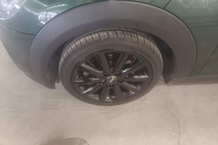 Used MINI 2016 2.0T COOPER S Left Front Wheel Hub