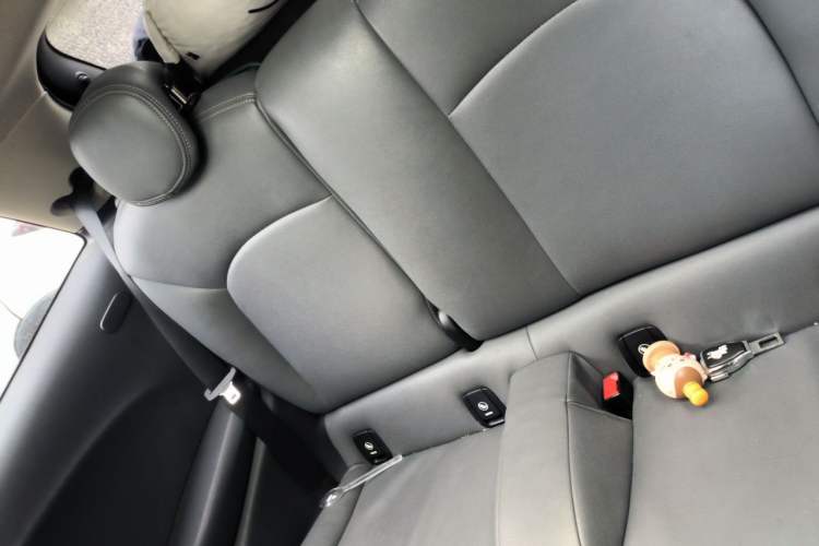 Used MINI 2016 1.2T ONE Left Rear Seat