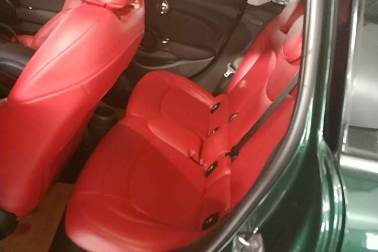 Used MINI 2016 1.5T COOPER Five-Door Edition Left Rear Seat