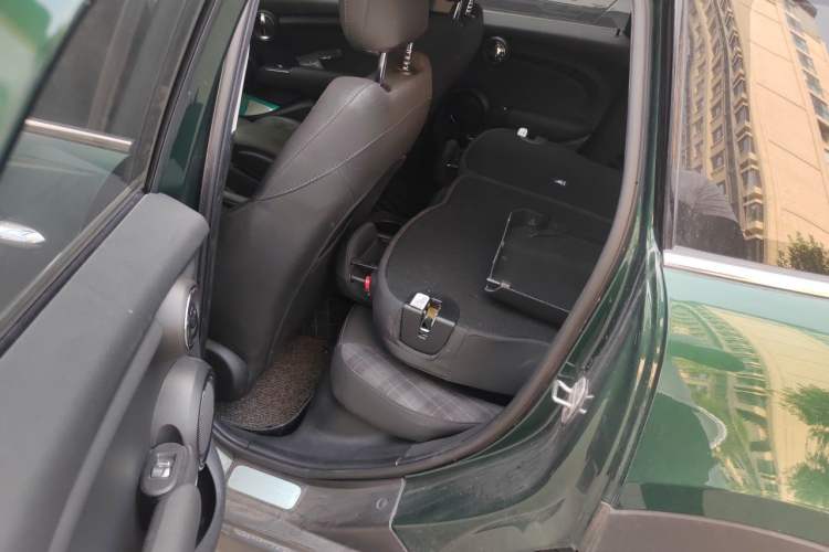 Used MINI 2016 1.5T COOPER Five-Door Edition Left Rear Seat
