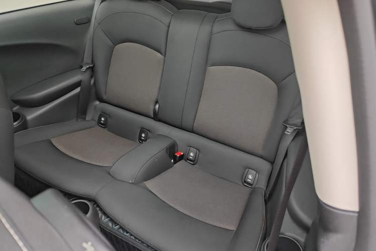 Used MINI 2016 1.2T ONE Pioneer Edition Left Rear Seat