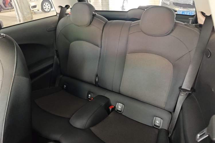 Used MINI 2016 1.2T ONE Pioneer Edition Left Rear Seat