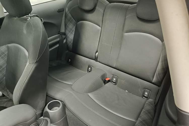 Used MINI 2016 1.5T COOPER Left Rear Seat