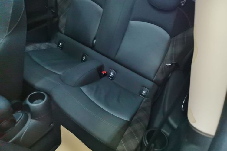 Used MINI 2016 1.5T COOPER SEVEN Left Rear Seat