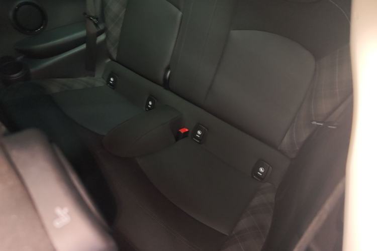 Used MINI 2016 1.5T COOPER Left Rear Seat