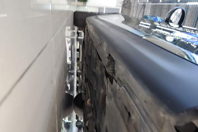 Used MINI 2016 1.2T ONE Pioneer Edition Left Side Sill