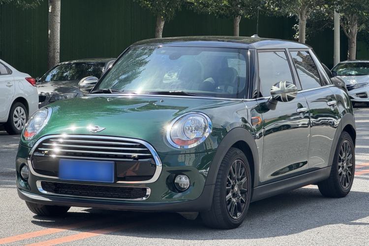 Used MINI 2016 1.5T COOPER Five-Door Edition Guazi used car, China used car export, Used car for sale, Used cars, Cheapest cars for sale
