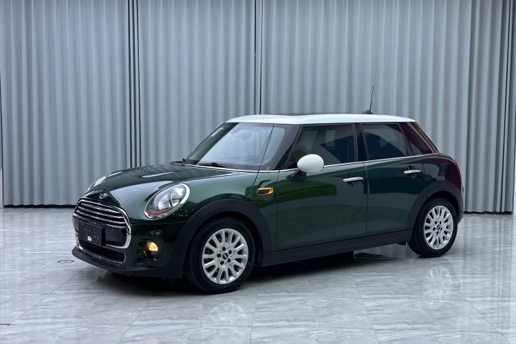 Used MINI 2016 1.5T COOPER Five-Door Edition Guazi used car, China used car export, Used car for sale, Used cars, Cheapest cars for sale