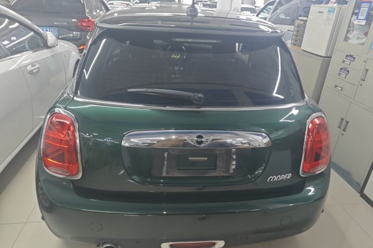Used MINI 2016 1.5T COOPER Rear