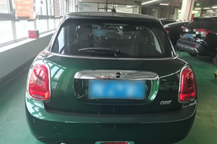 Used MINI 2016 1.2T ONE Pioneer Edition Five-Door Version Rear