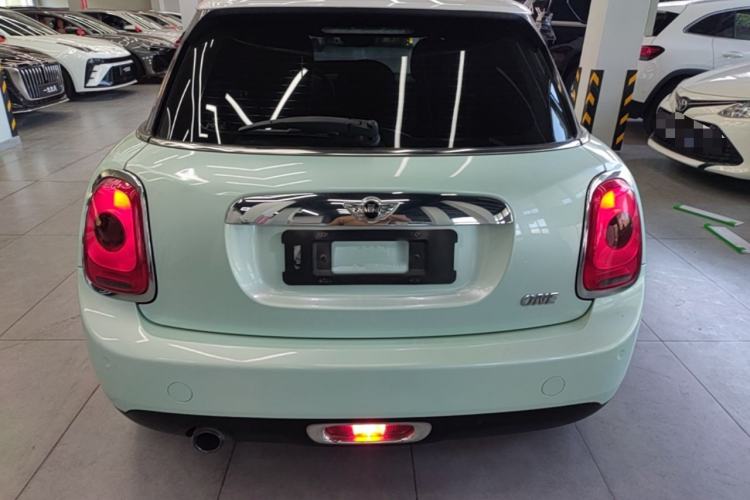 Used MINI 2016 1.2T ONE Pioneer Edition Five-Door Version Rear
