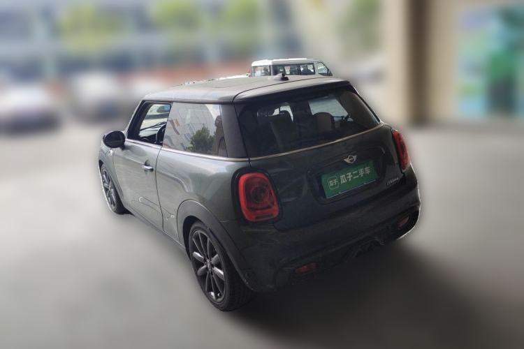 Used MINI 2016 2.0T COOPER S Performance-oriented Rear Left 45 Deg