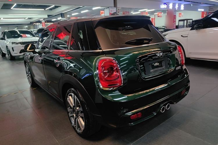 Used MINI 2016 2.0T COOPER S SEVEN Five-Door Edition Rear Left 45 Deg
