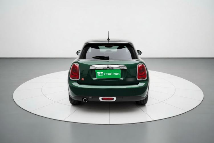Used MINI 2016 1.5T COOPER Five-Door Edition Rear