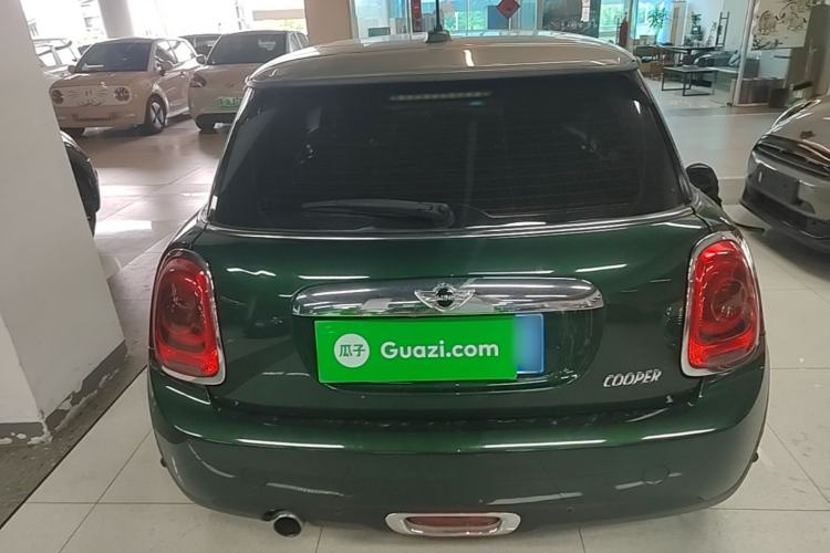 Used MINI 2016 1.5T COOPER SEVEN Rear