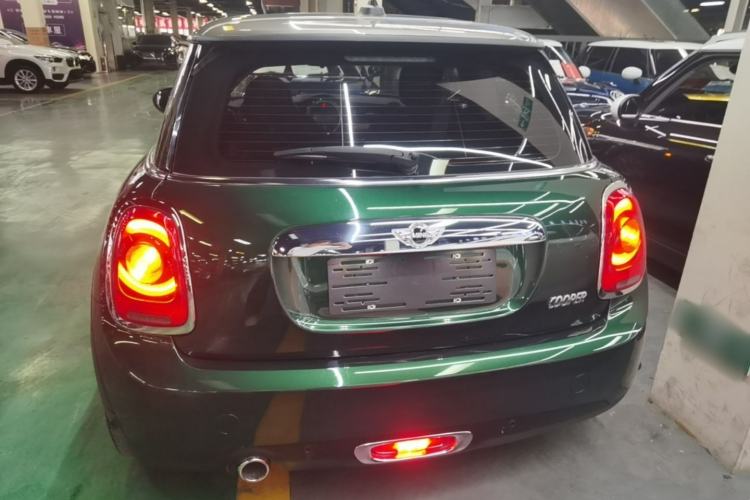 Used MINI 2016 1.5T COOPER SEVEN Rear