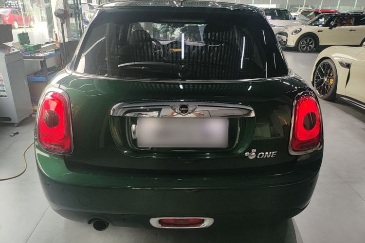 Used MINI 2016 1.2T ONE Pioneer Edition Five-Door Version Rear