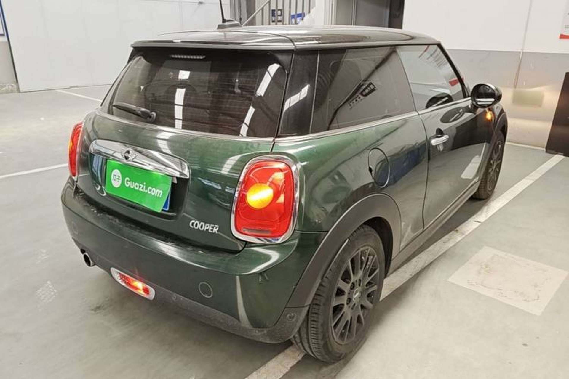 Used MINI 2016 1.5T COOPER Rear Right 45 Deg