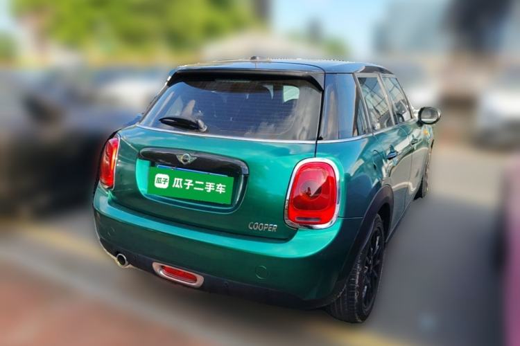 Used MINI 2016 1.5T COOPER Five-Door Edition Rear Right 45 Deg